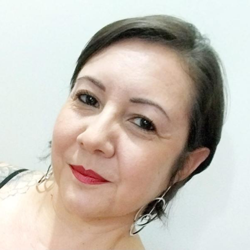 Profa. Dra. Luciana Gonçalves Pereira de Paula